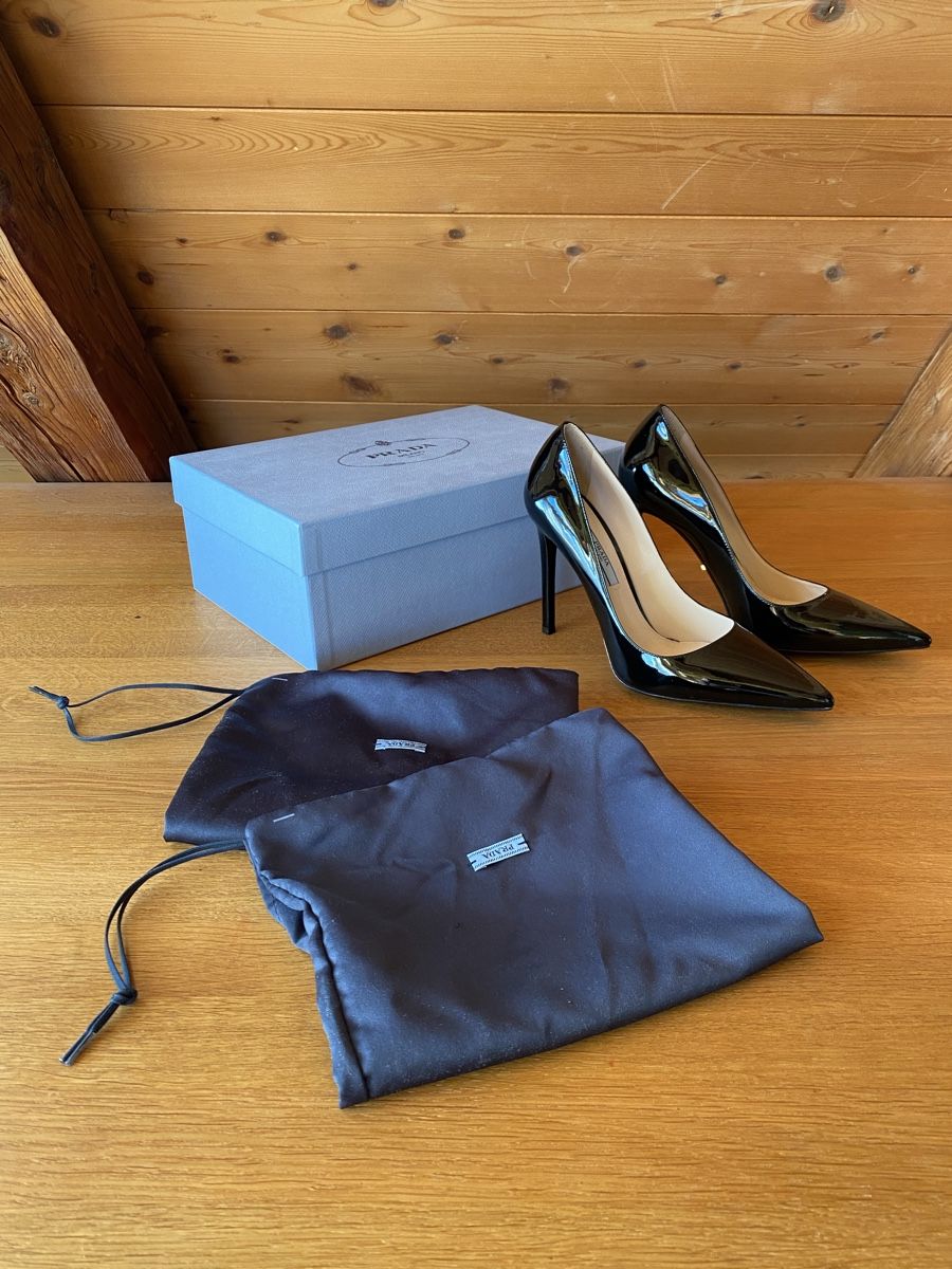 Prada Scarpe da donna: Prada Pumps aus Lackleder Gr. 37.5 – Nuovo (secondo la descrizione) da Salenstein venduto da Nadjasov