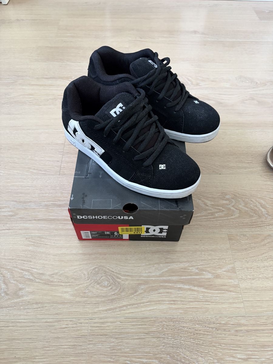 DC shoes Scarpe da uomo: Baskets DCSHOECOUSA taille 38, comme neuve – Usato da St-Prex venduto da JLUD