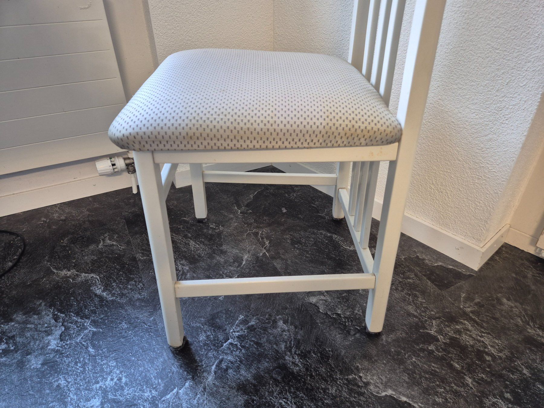 Chaises: Küchenstühle – D'occasion à Baar par TWinther 2