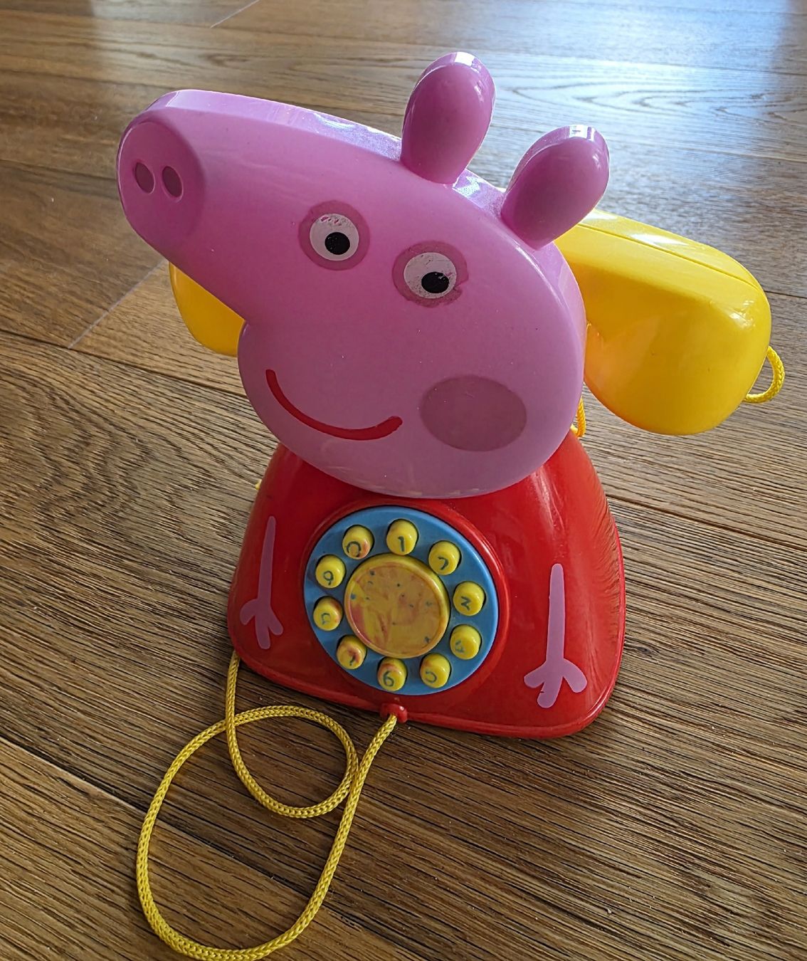 Giocattoli: Peppa Wutz Telefon Spielzeug – Usato da Zell LU venduto da claro62