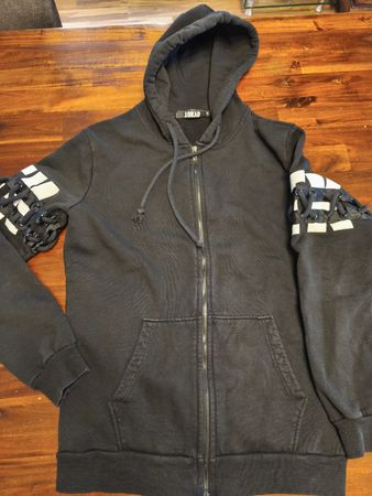 Kapuzenpullover – Schwarz, Grösse M