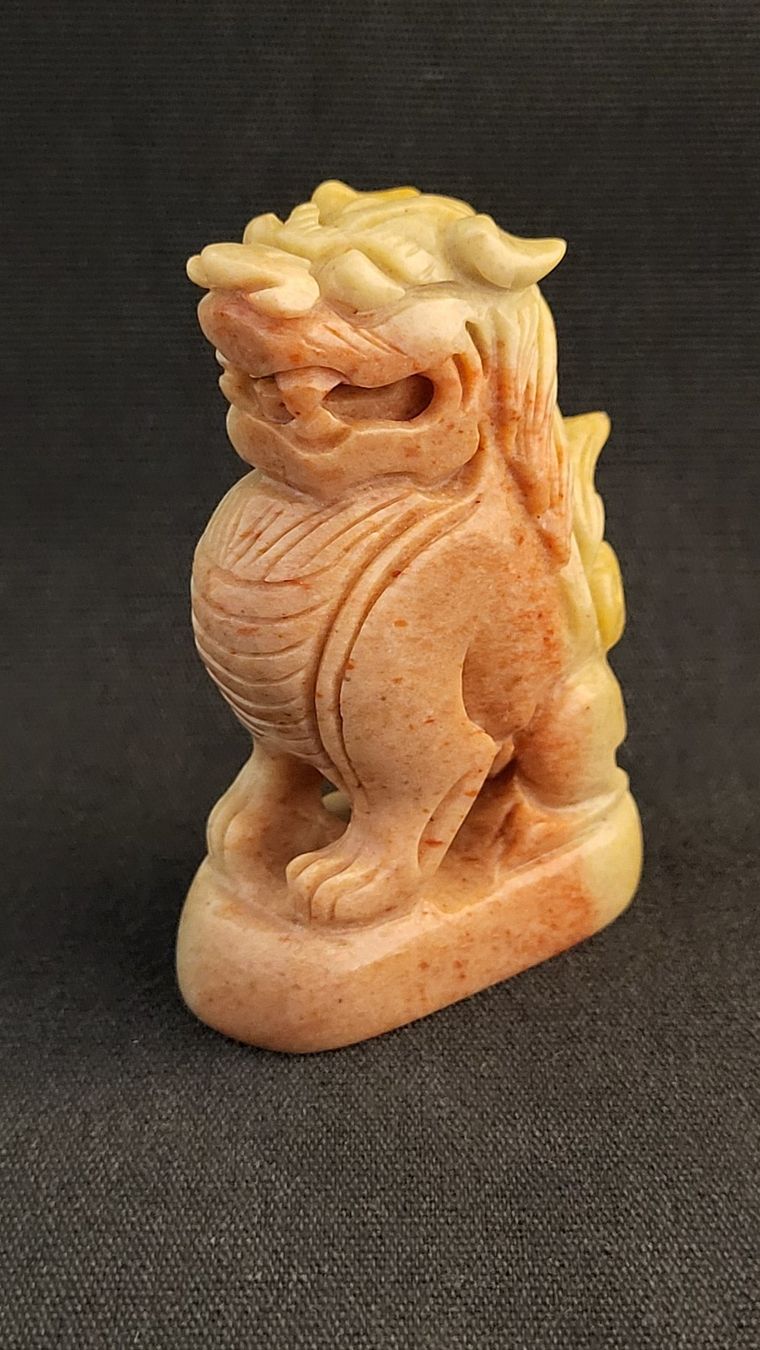 Figuren: Speckstein-Löwe aus TAIPEI – Gebraucht aus Basel von spinne02