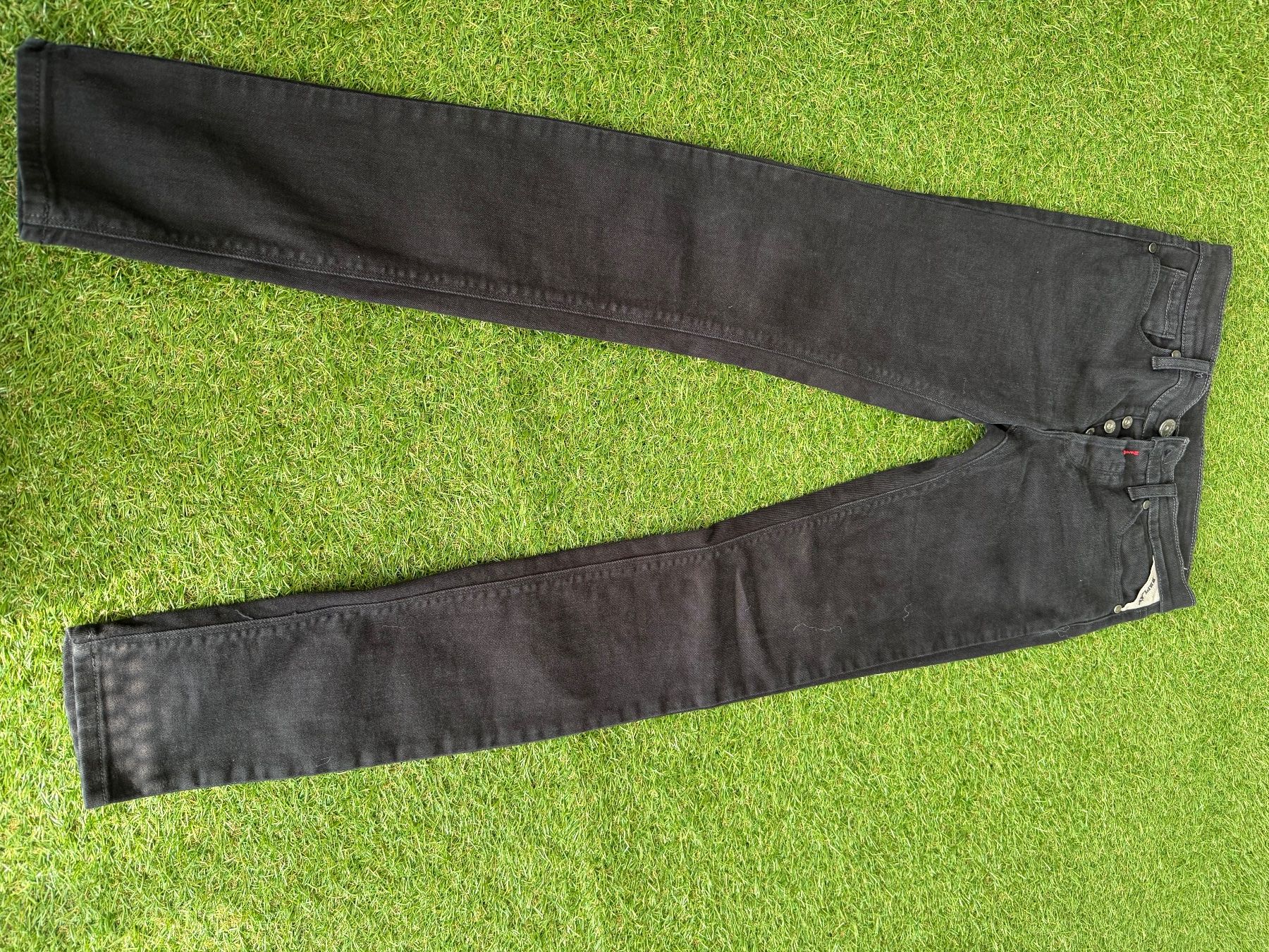 Replay Jeans: Jeans von Replay W28L32 – Gebraucht aus St. Gallen von Emifrei