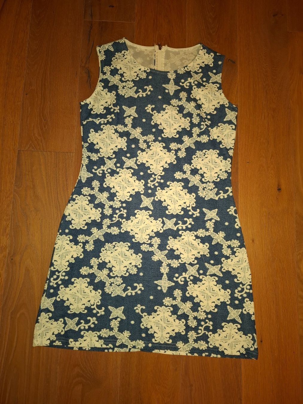 Vestiti: Sommerkleid mit Blumenmuster – Usato da Lungern venduto da Jordi21