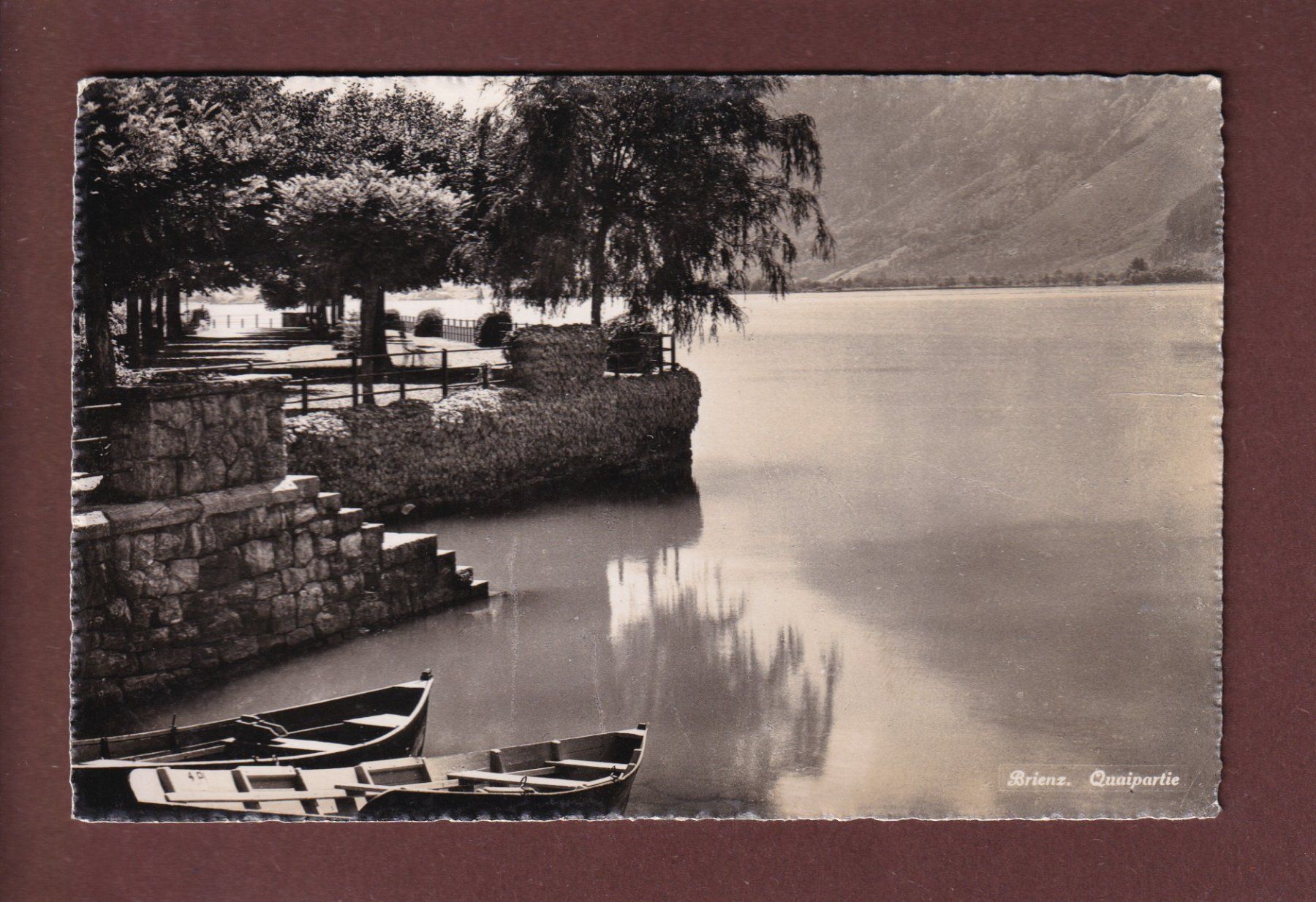 Cartoline postali: BRIENZ - Quaipartie - 1945 Feldpost – Usato da Pully venduto da nicecards