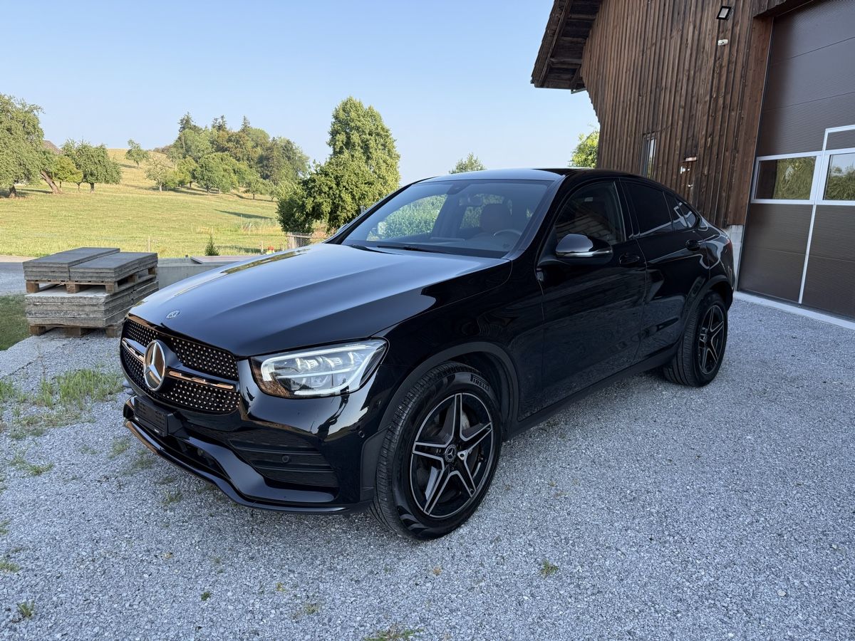 Mercedes-Benz Automobili: Mercedes-Benz GLC 400 d 4matic Coupé – Usato da Zürich venduto da dotesio1972