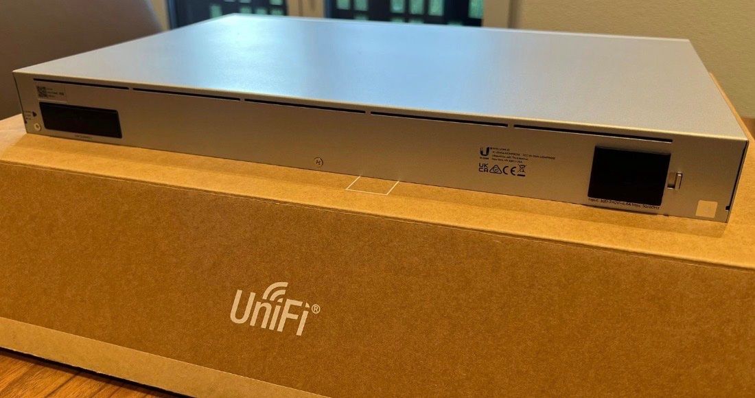 Firewall: Dream Machine Special Edition (PoE Version) – Neu (gemäss Beschreibung) aus Hochdorf von AW21 4
