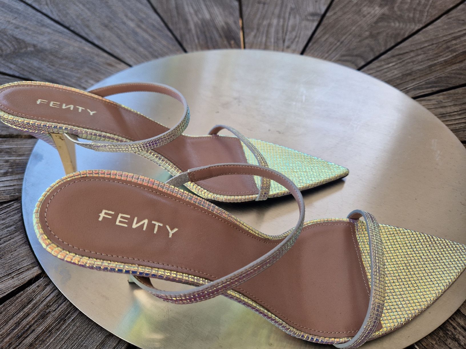 Scarpe da donna: Sandale FENTY – Nuovo (secondo la descrizione) da Boudevilliers venduto da beboy 1