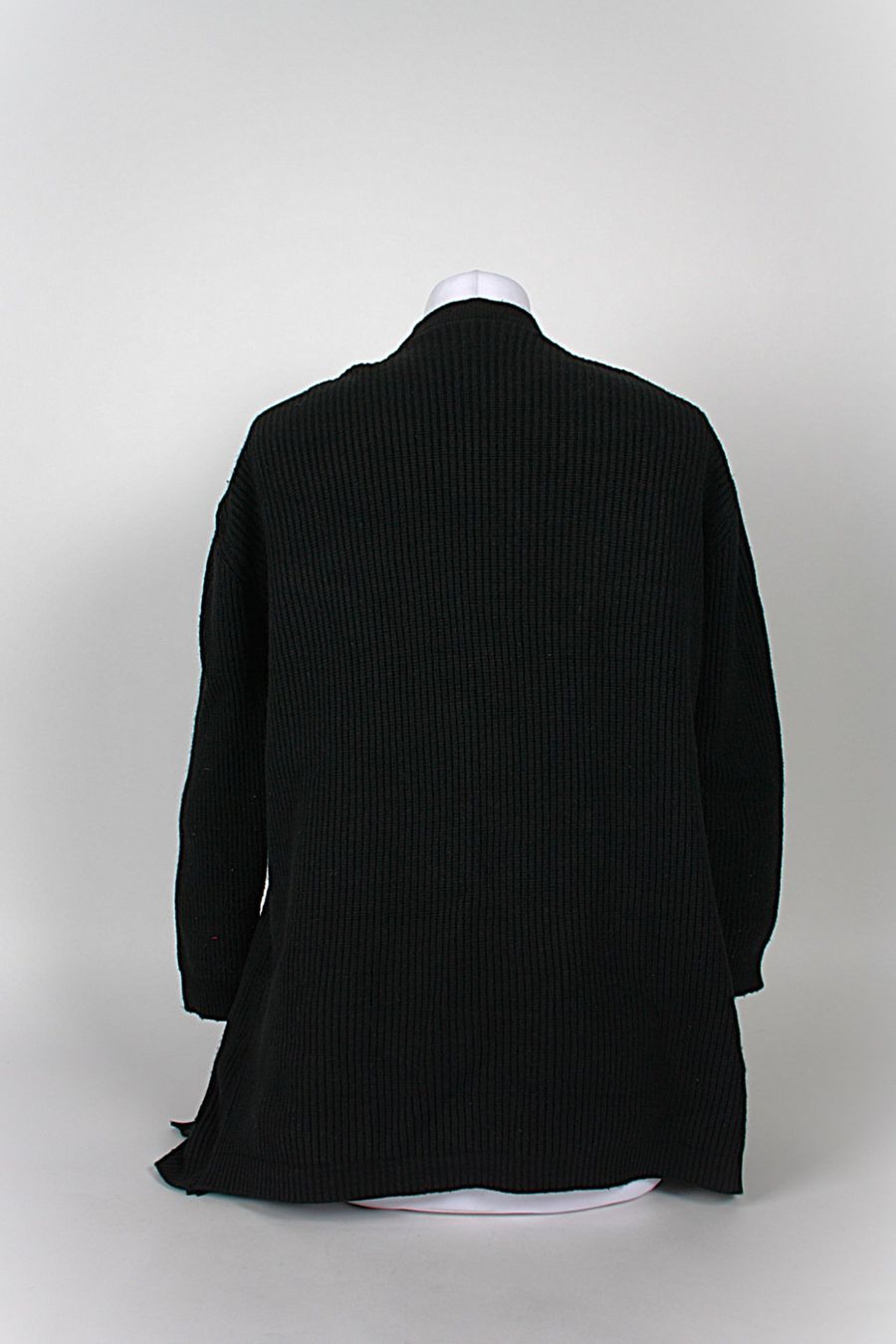 Jacken: Schwarzer Strick-Cardigan – Gebraucht aus Zollikofen von Restwert_Zollikofen 1