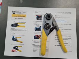 Harting Crimp Zange gedrehte Kontakte