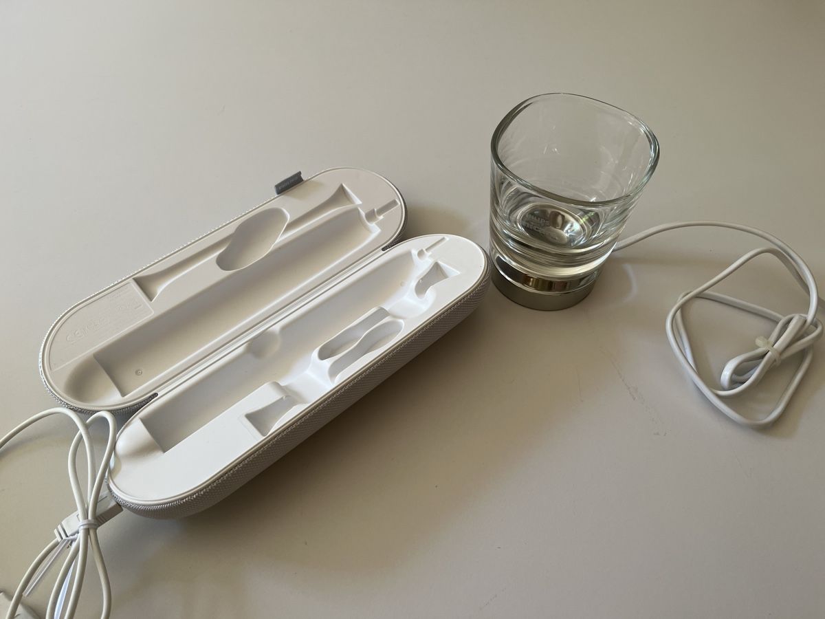 Philips Sonicare Cura dei denti: Philips Sonicare DiamondClean Ladestation – Usato da Hinterkappelen venduto da Ecki90 2