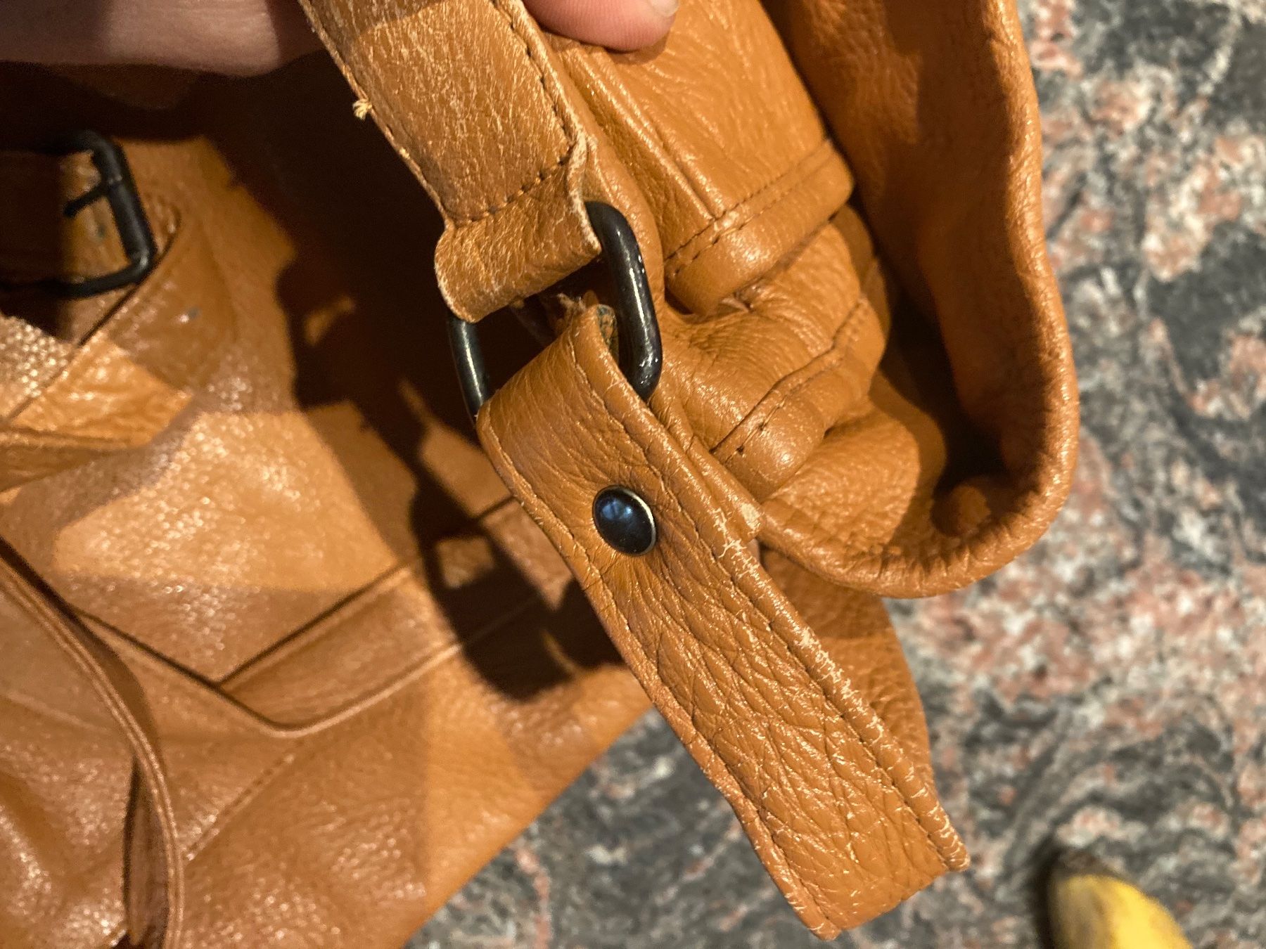 Borse: Umhängetasche aus weichem Leder – Nuovo (secondo la descrizione) da Menziken venduto da Ale.burri 3