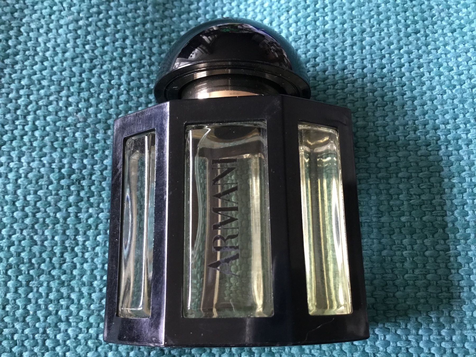Armani Profumi & Eau de Toilette: Armani parfum factice de collection 15 ml – Nuovo e nell'imballaggio originale da Le Landeron venduto da nic_8hd5 1
