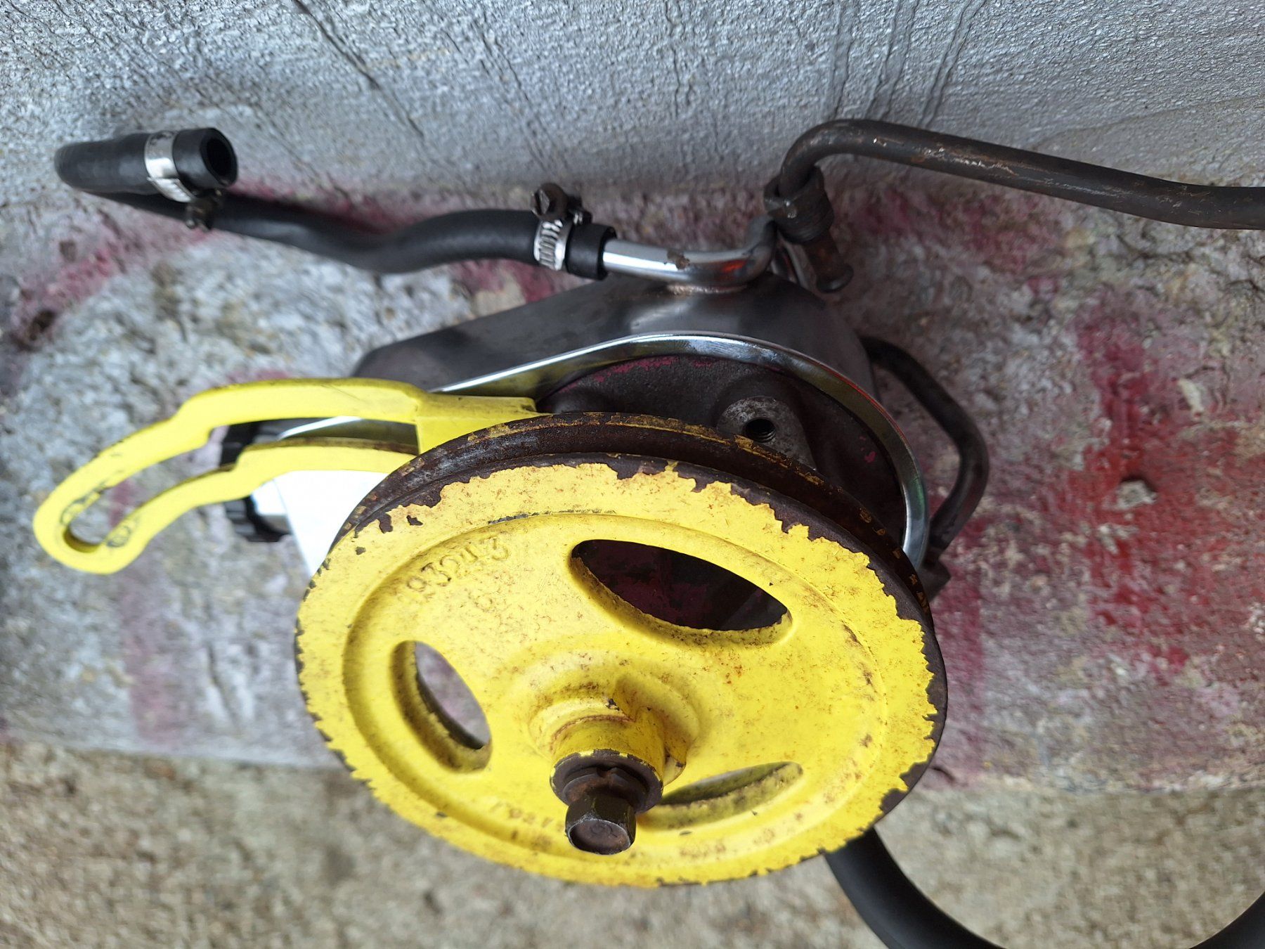 Pompe & Parti di ricambio: Pompe hydraulique pour direction – Usato da Bavois venduto da Pafly63 3