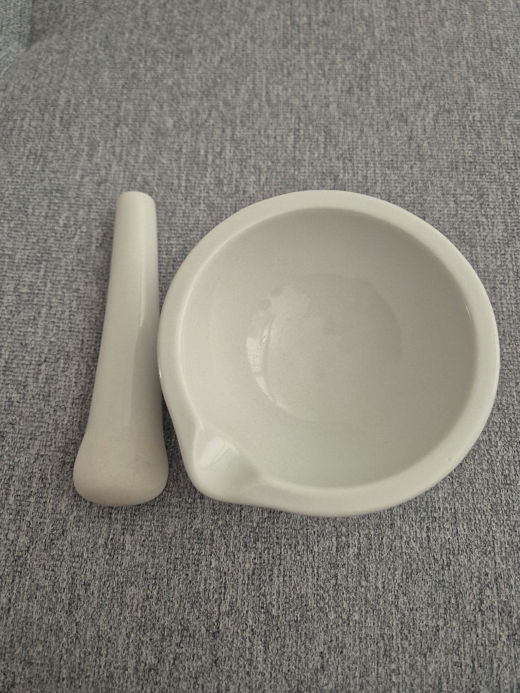 Sonstiges für das Kochen & Backen: Mörser mit Stössel Keramik – Gebraucht aus Basel von Elena_02 3