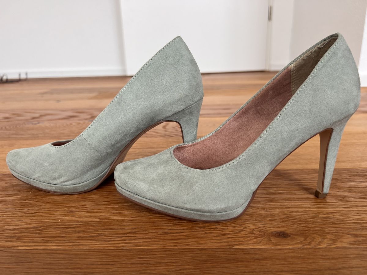Tamaris Scarpe da donna: Tamaris Pumps Gr. 37, Wildlederoptik, mintgrün – Usato da Gipf-Oberfrick venduto da Sonne010203 2