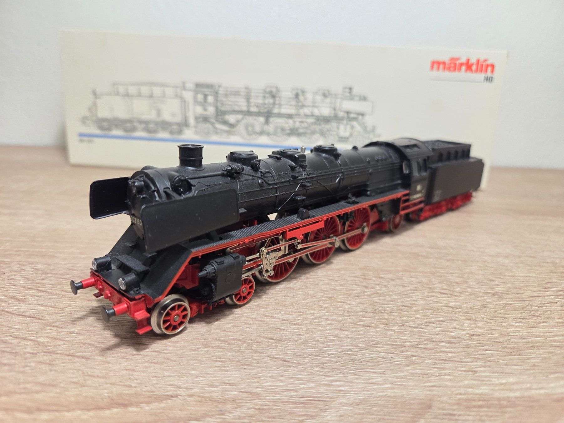 Märklin Modellini di ferrovie: Märklin 3085 Dampflok BR 003 DB H0 – Usato da St-Aubin-Sauges venduto da Lo_Go 3