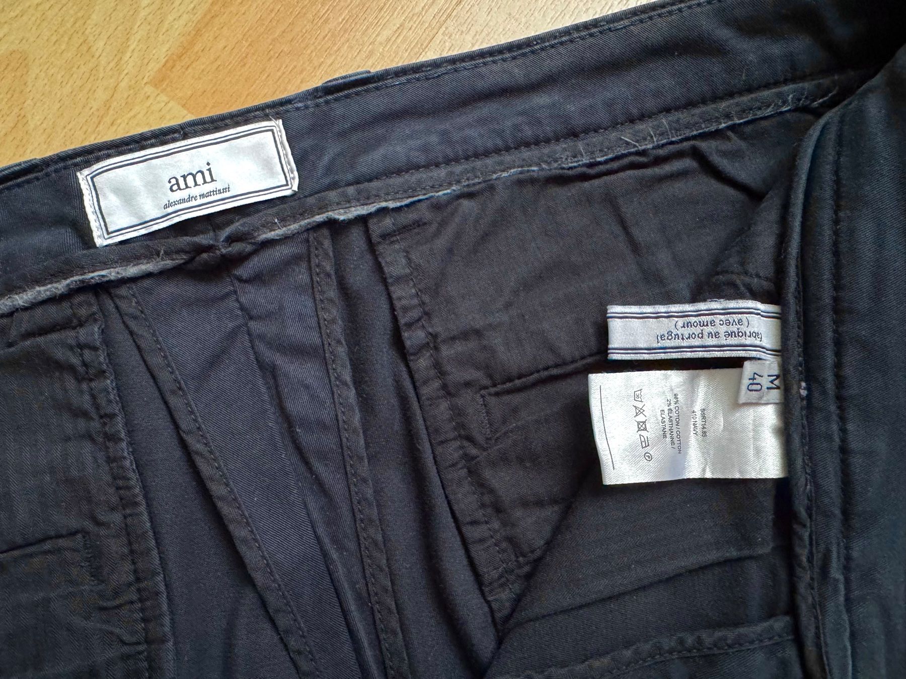 Pantaloni: Ami Paris Shorts Grösse M – Usato da Zürich venduto da cvds 2