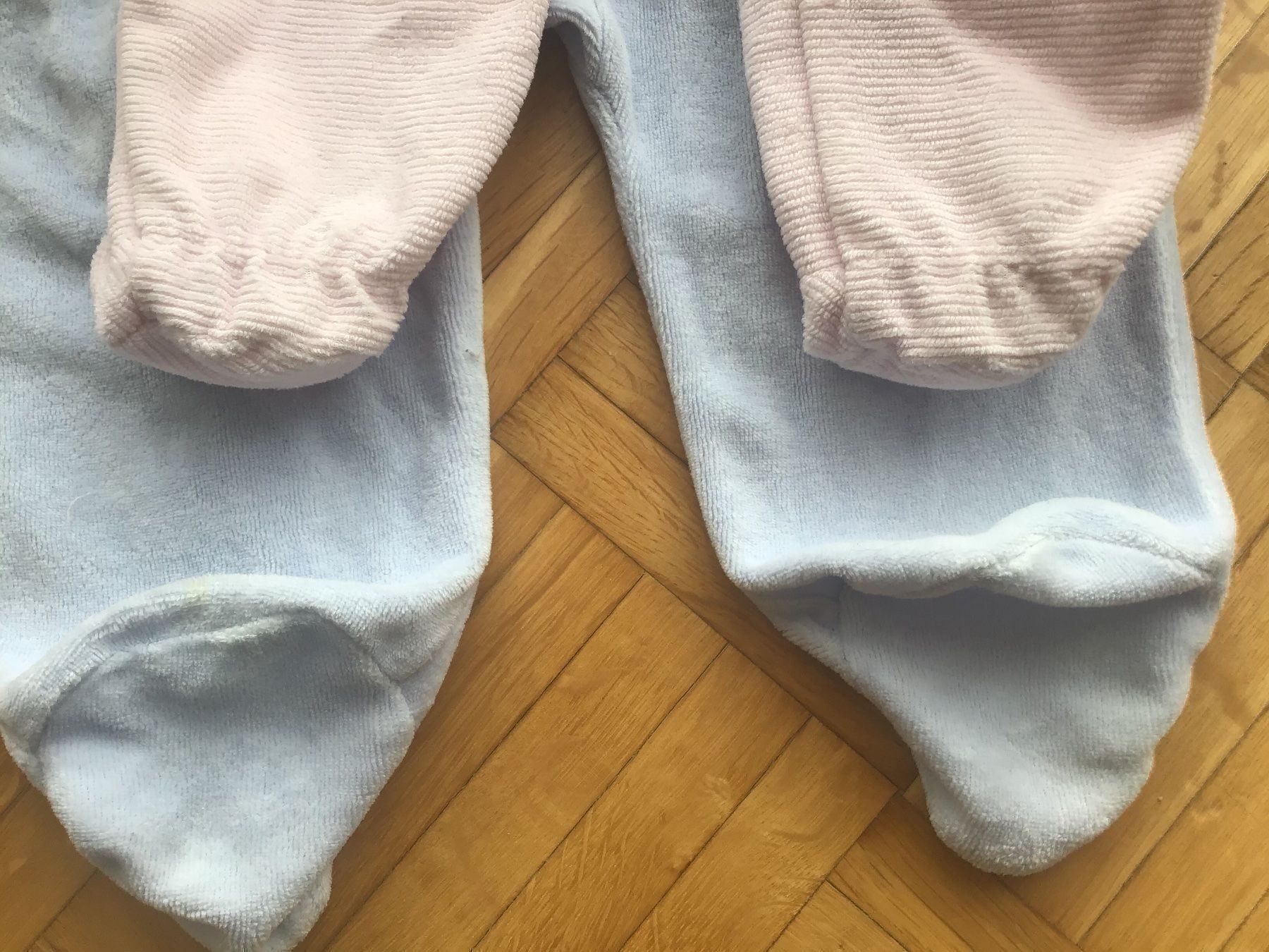 H&M Pigiama & Simili: 2 Strampler Grösse 62/68 rosa/hellblau – Usato da Emmenbrücke venduto da Hathor123 4