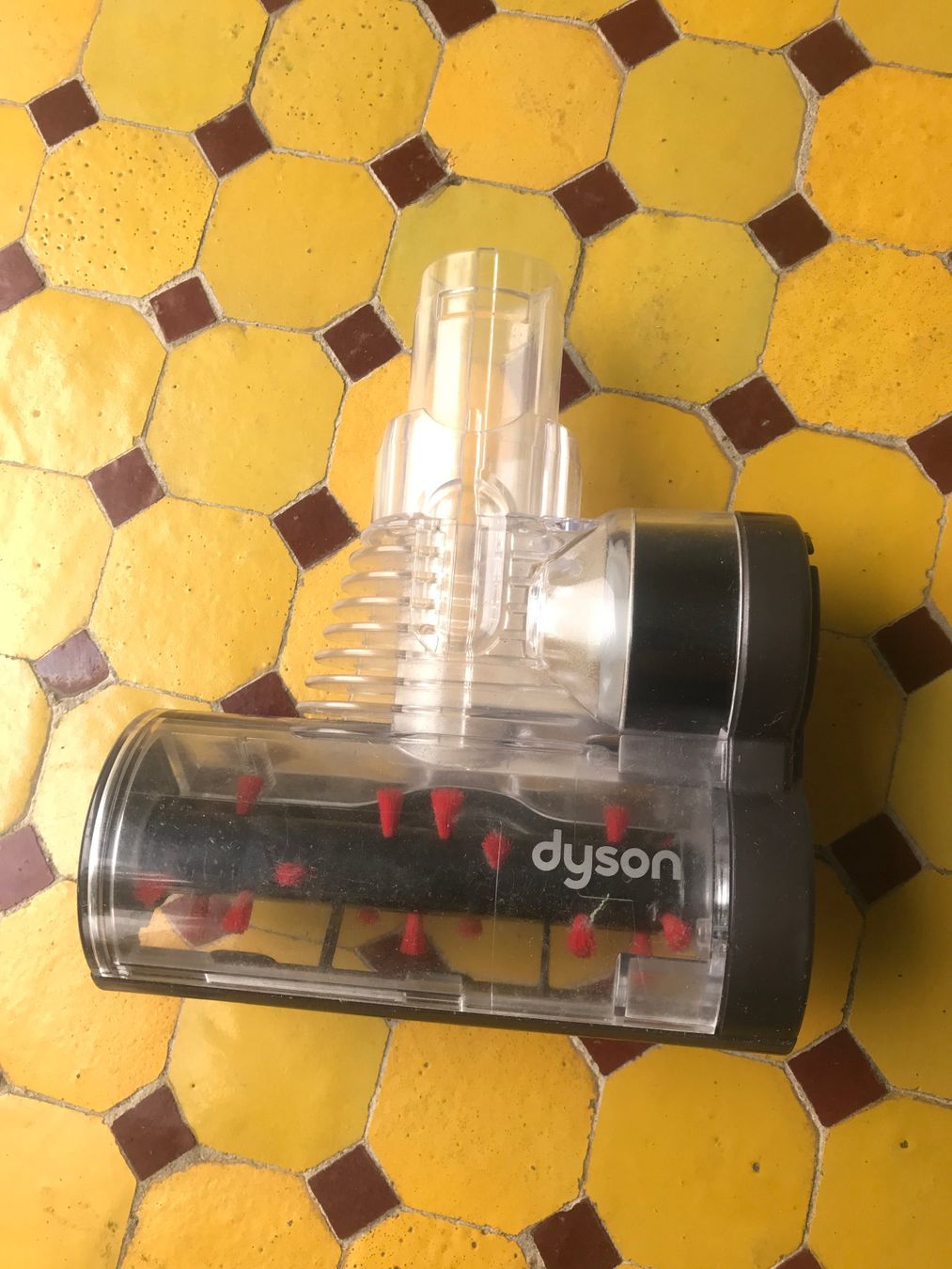 Dyson Aspirapolveri & Accessori: Dyson V6 brush – Usato da Onex venduto da johnca