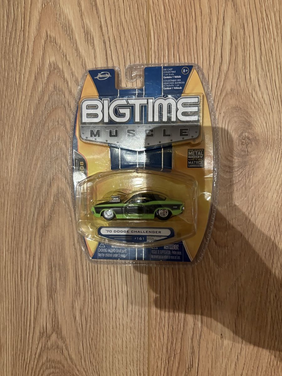 Modellini d'auto: BIGTIME Dodge Challenger – Usato da Wohlen b. Bern venduto da TheGift