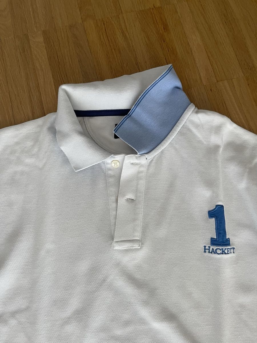 Hackett Polo-Shirts: Hackett Poloshirt Weiss XXL – Gebraucht aus Münchenbuchsee von ana_6vx7