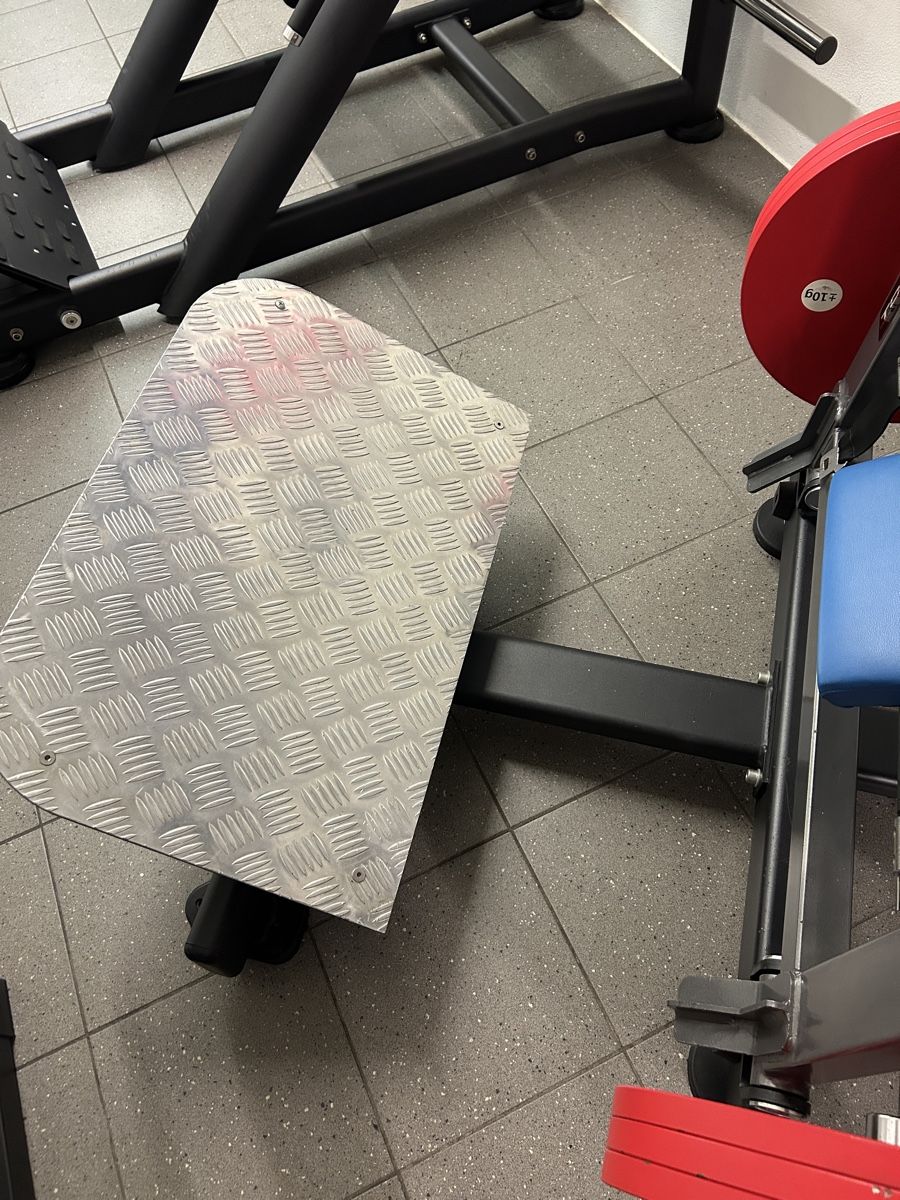 Vélos d'appartement: Hip Thrust Toorx Pro – D'occasion à Locarno par Berserkr96 3