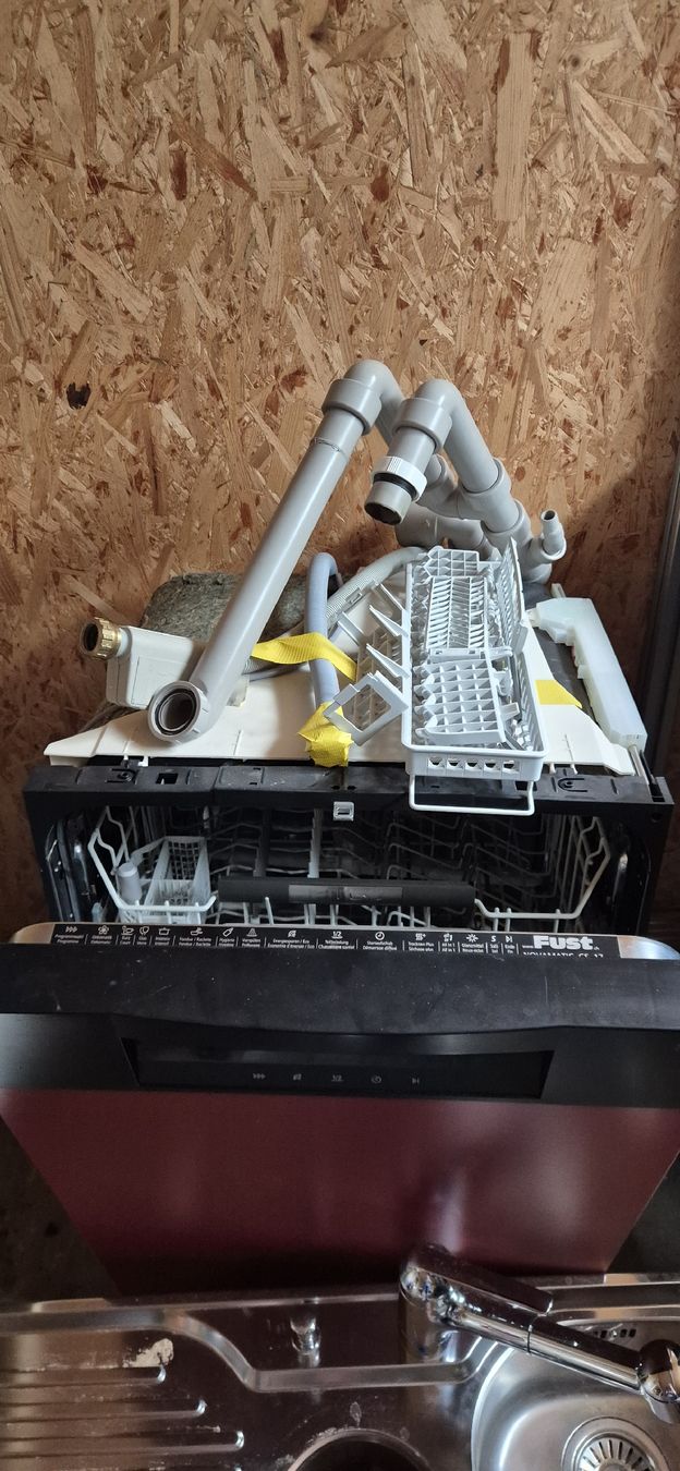 Machines à laver la vaisselle: Geschirrspülmaschine gebraucht – D'occasion à Kerns par bmarkus01 1