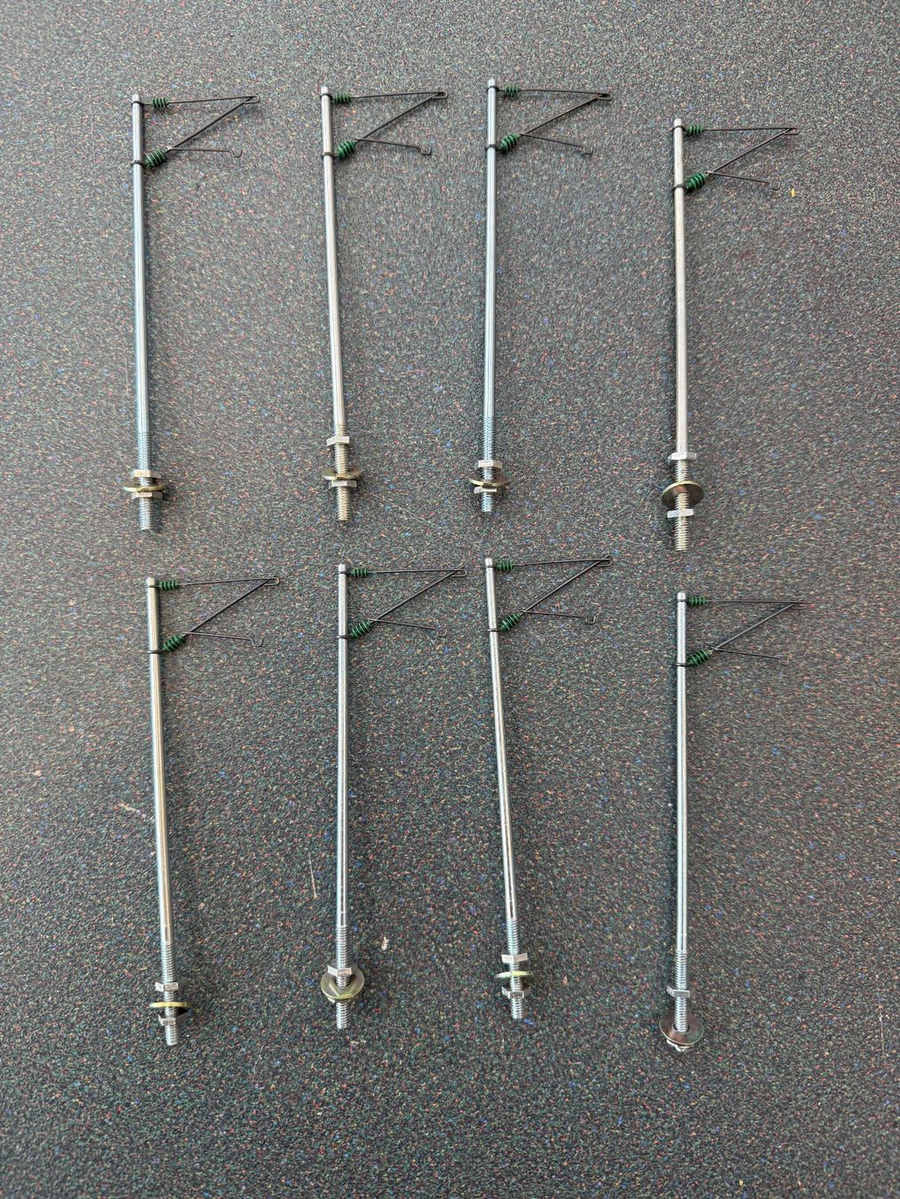 Sommerfeldt Modellini di ferrovie: 8x Sommerfeldt H0  Streckenmast – Nuovo (secondo la descrizione) da Chiasso venduto da Carrara-Modellismo