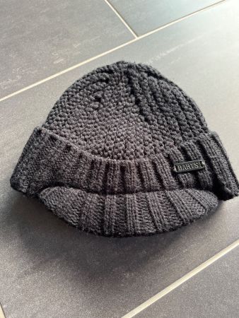 Coole schwarze Wintermütze
