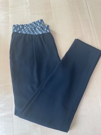 Schwarze Frühlingshose MarcCain Gr. 38
