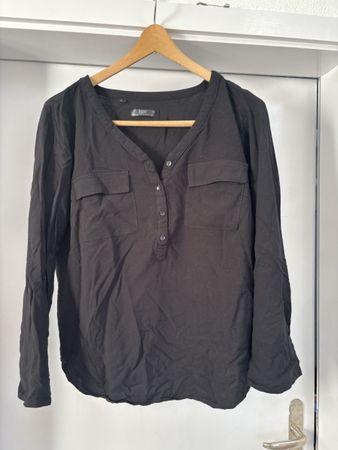 Bpc Bluse, schwarz, Gr. 42, Tip toper Zustand