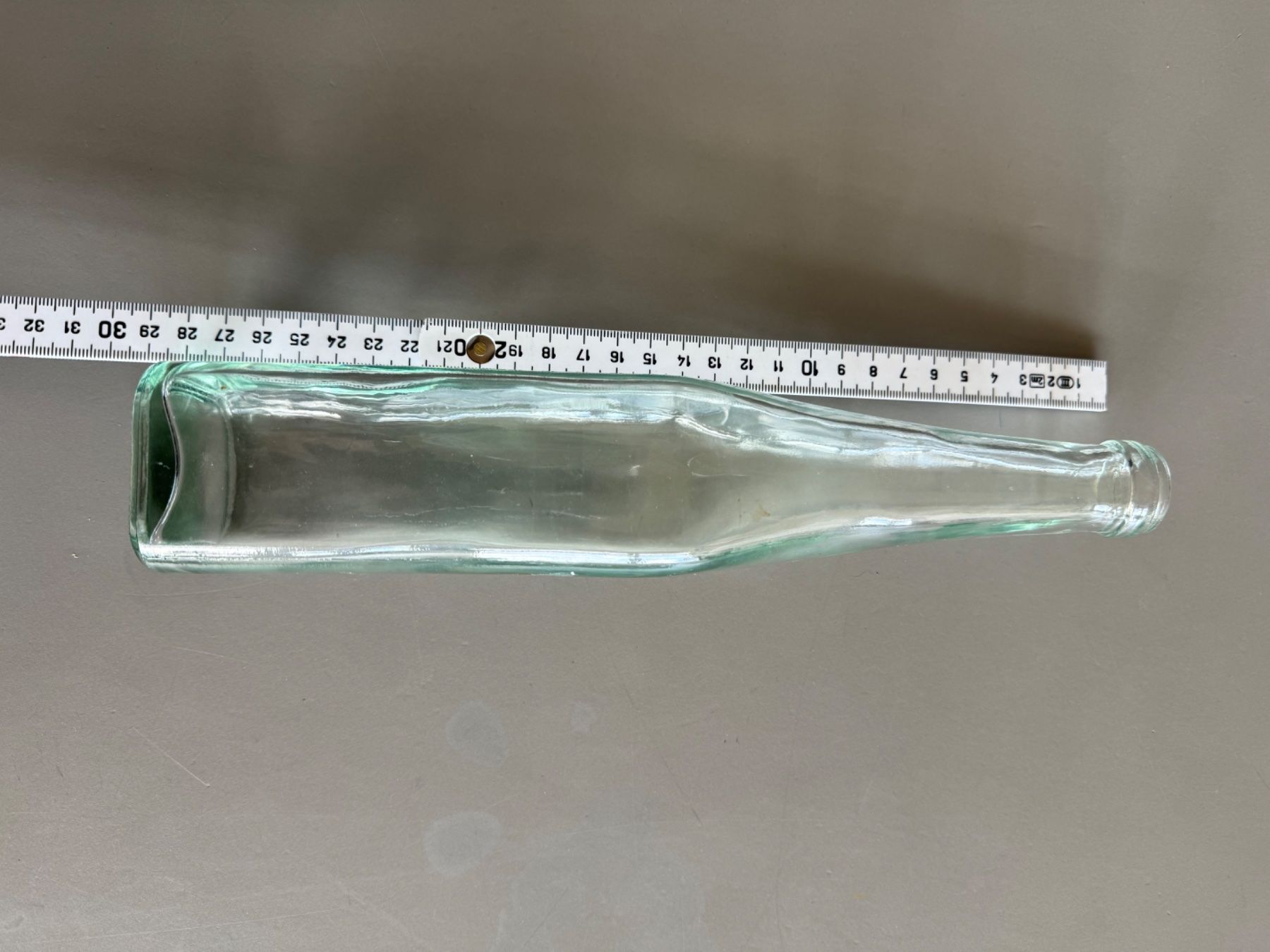 Gas-Geräte & -Technik: Glasflaschen Dekor mit Korkzapfen – Gebraucht aus Hermetschwil-Staffeln von han_75vv 2