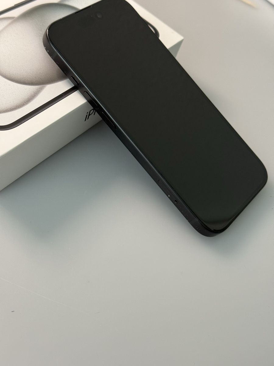 Apple Portables: IPhone 15  – D'occasion à St. Gallen par das_pmk2 3