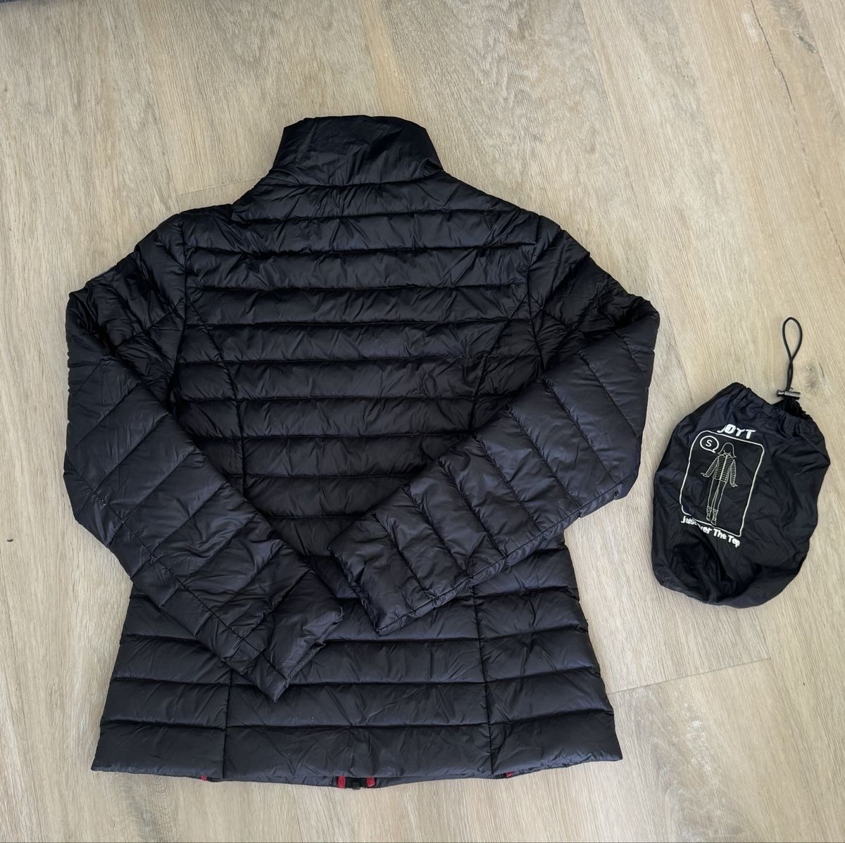 Jott Giacche: Doudoune JOTT Cha, noire, Taille S, comme neuve – Nuovo (secondo la descrizione) da Colombier NE venduto da kajo04 7