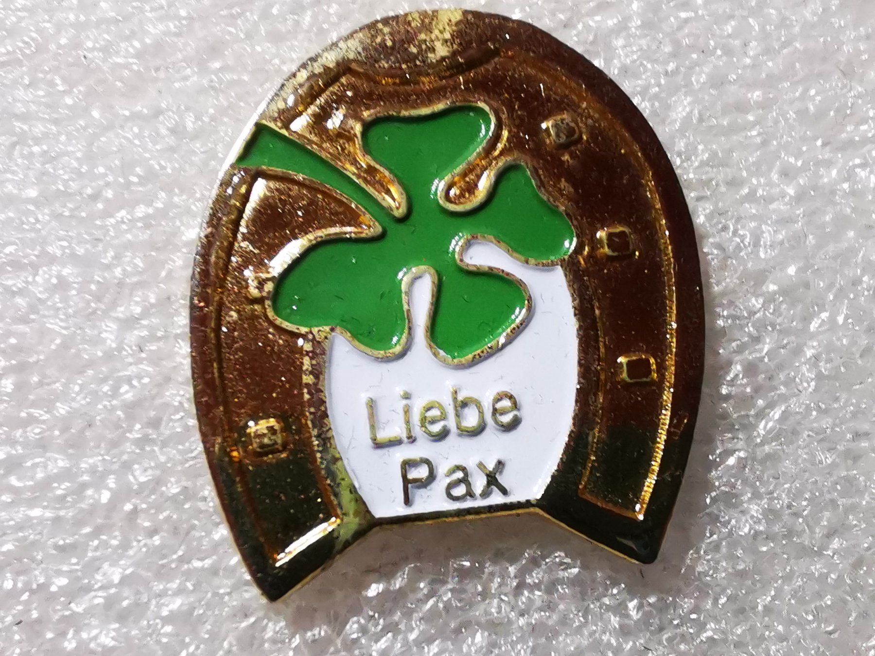 Placchette & Badge: Ansteckpin 138: Liebe PAX – Usato da Oppligen venduto da Pin-Fall-Shop