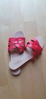 Rote Sandalen Gr 37