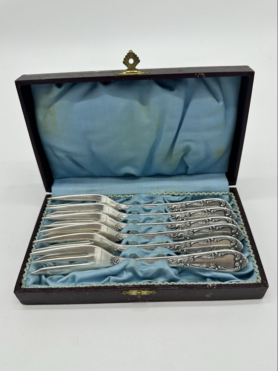Forchette: Set of 8 Antique Silver Forks – Usato da Villmergen venduto da JacRon