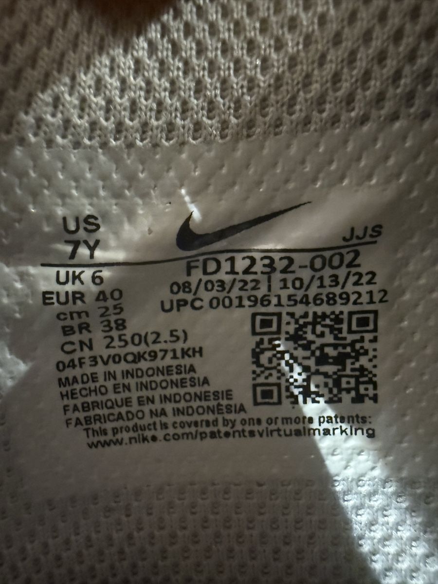 Nike Scarpe da donna: DUNK LOW taille 40 bleu rose vert – Nuovo (secondo la descrizione) da Versoix venduto da emm_g7q9 1