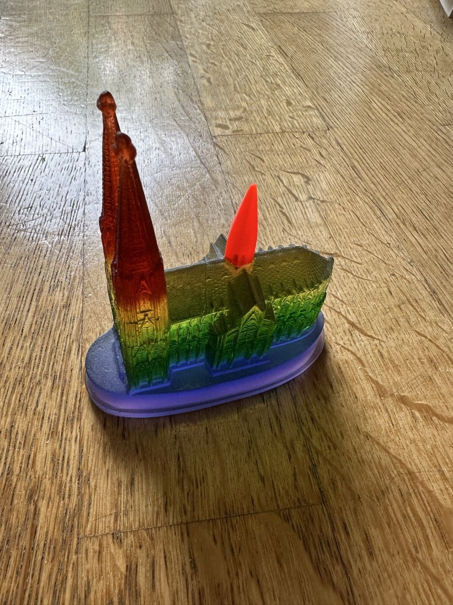 Tutte le decorazioni: Kölner Dom Regenbogen  – Usato da Bern venduto da Ruhrallee 1