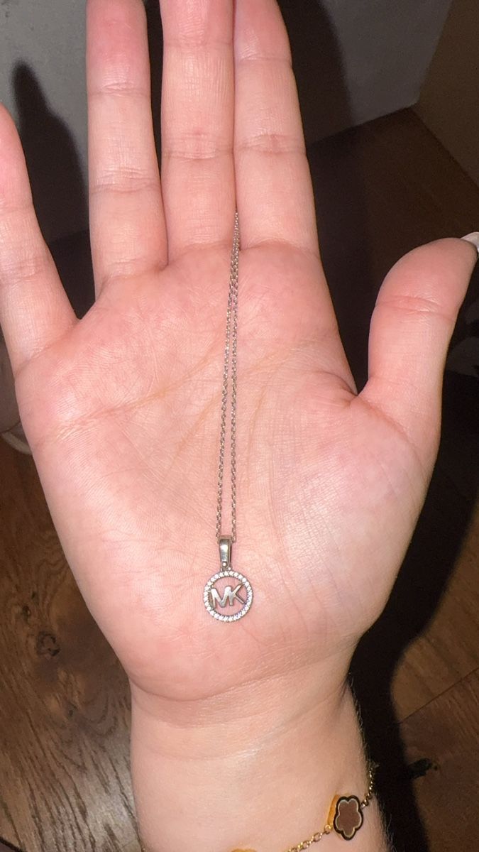 Michael Kors Catenine: Michael Kors Halskette silber original – Usato da Kaltbrunn venduto da Lealui 2