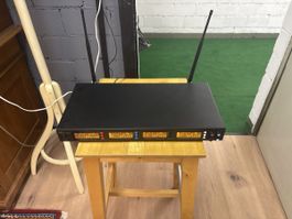 Microfoni wireless professionali Power Dynamics PD504 56