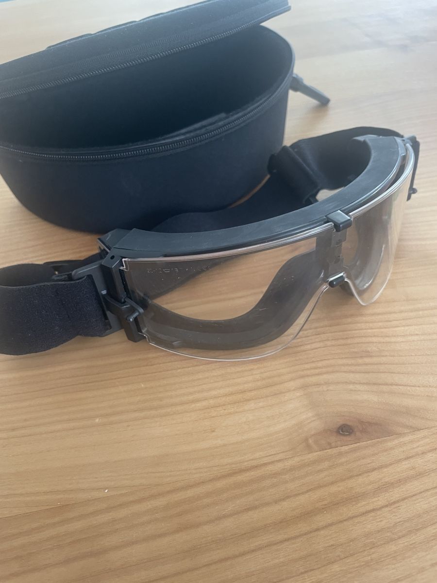 Occhiali & Lenti: Bolle X800 Tactical Assault Goggles – Usato da Gümligen venduto da Quycks