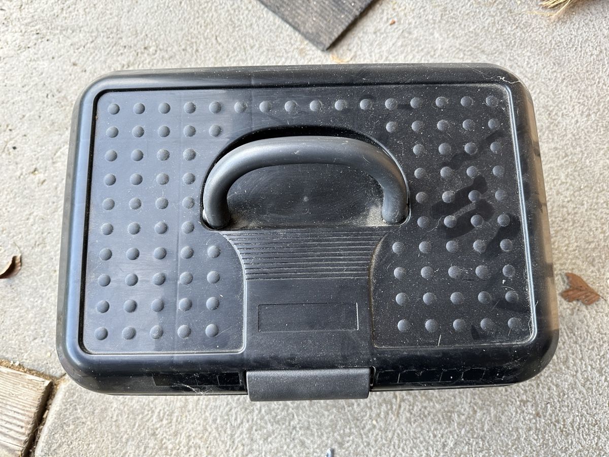 Altro per la casa: Putzbox für Pferd – Usato da Wohlen b. Bern venduto da chrige84 2