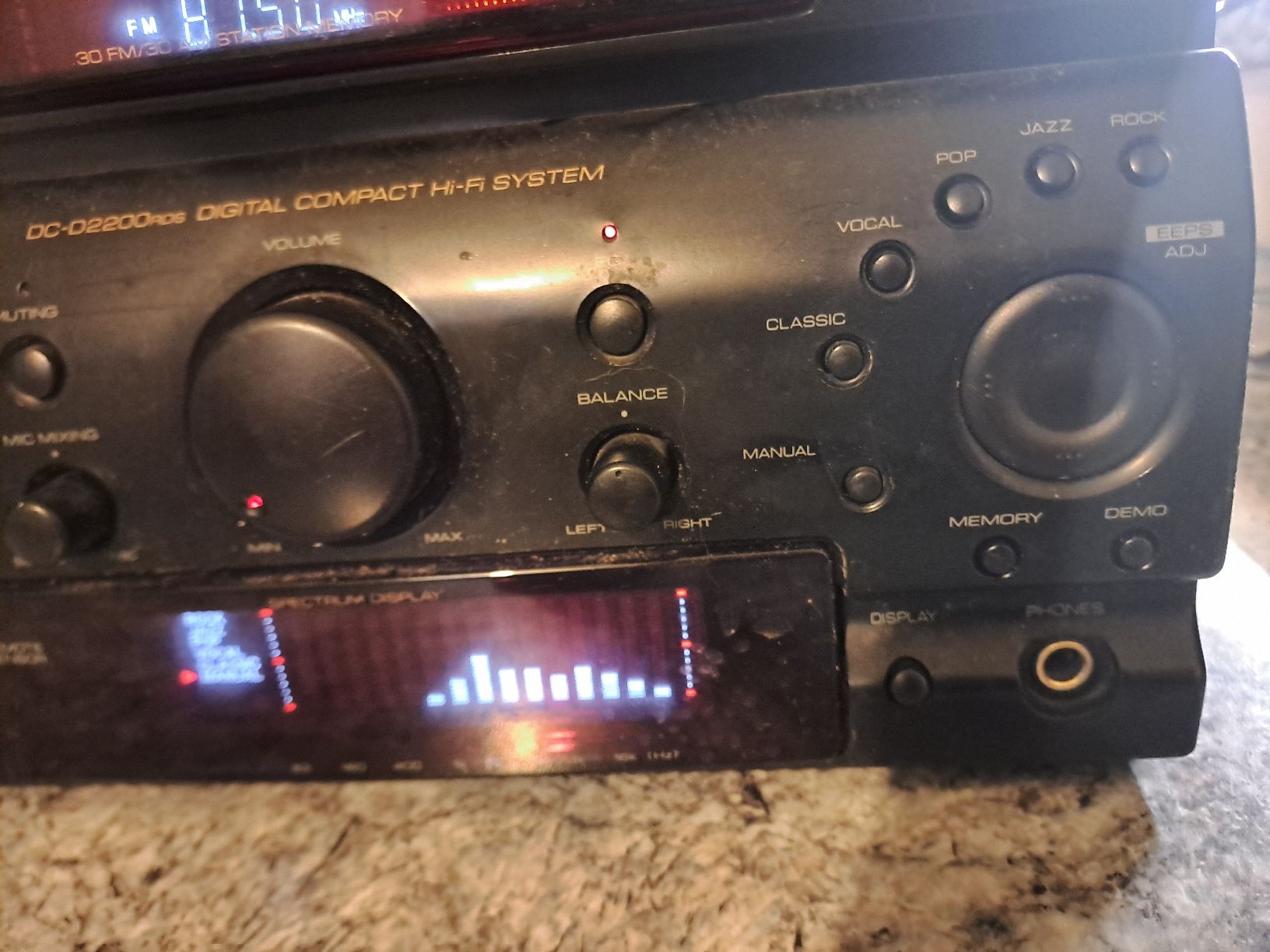 Teac Amplificateurs: TEAC Integrated Stereo Amplifier EEPS / Tuner – D'occasion à Uetendorf par Essiggurken 2
