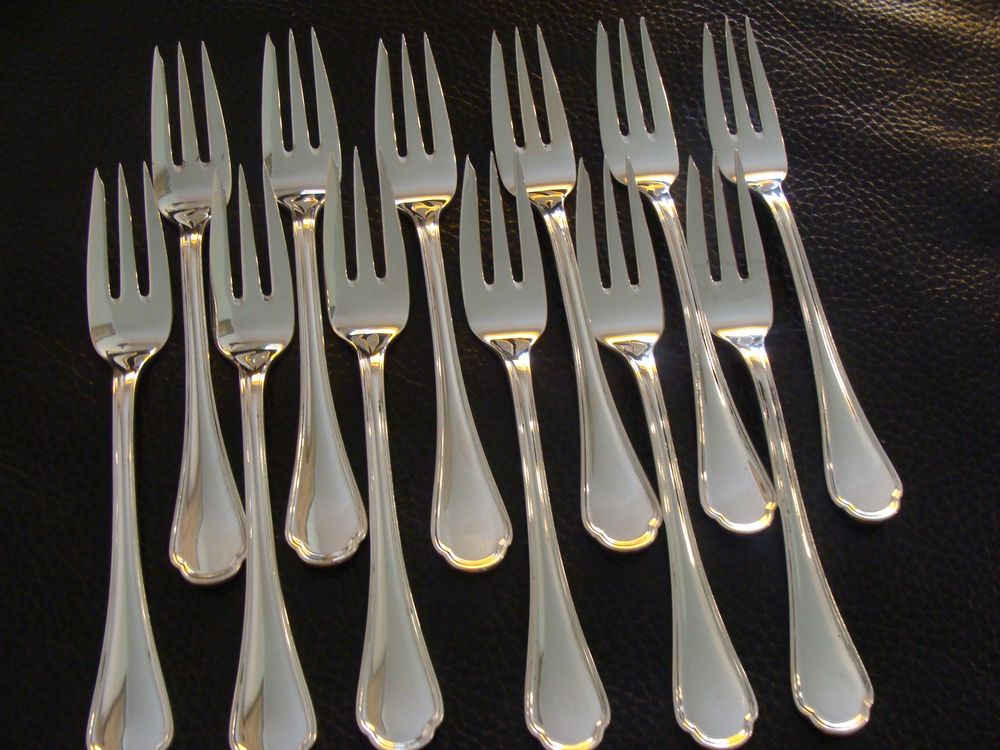 Lot De 4 Fourchettes à Gâteaux Dorées + Pelle à Gâteau – Manche Argent 800 – Occasion