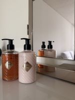 30ml Love don't be shy - Kilian Body Lotion und Shower gel