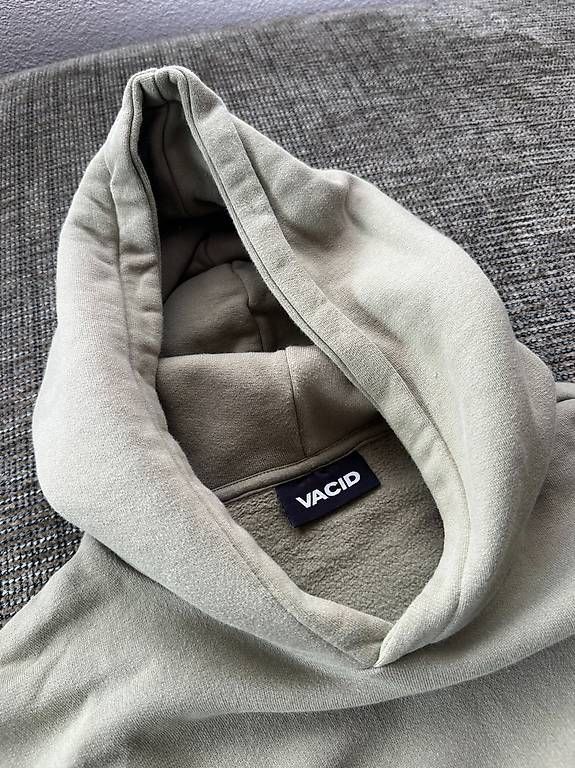 Pullover & Sweatshirts: Kapuzenpullover Vacid - Grösse S – Gebraucht aus Lüchingen von val_bw7s 2