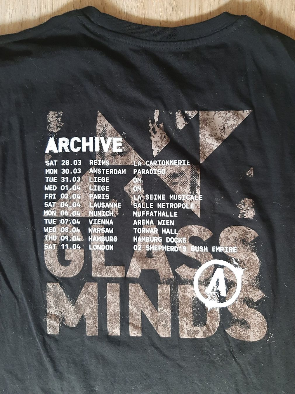 T-shirt: ARCHIVE 2026 T-shirt – Usato da Fribourg venduto da metalhands 4