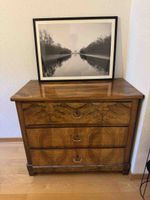 Antike Kommode aus Holz braun guter Zustand